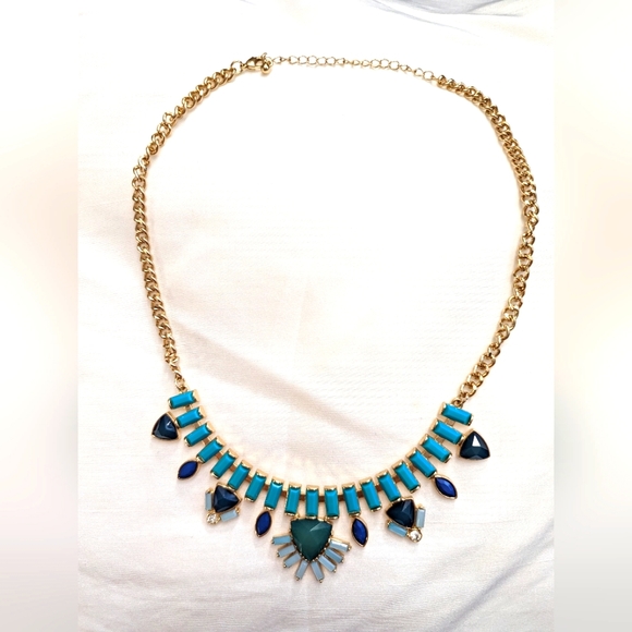 Turquoise/gold necklace - Picture 1 of 3